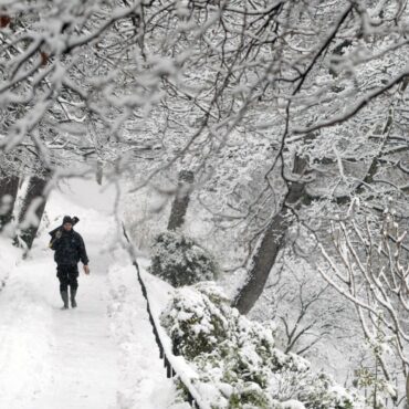 Snow warnings upgraded to amber for some areas of UK