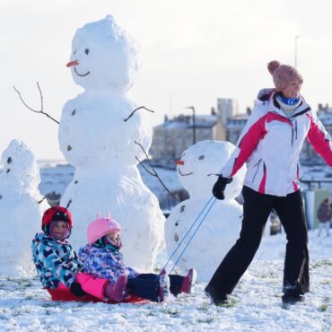 Snow and ice warnings issued amid travel disruptions