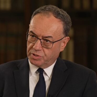Bank of England chief ‘shocked’ by Mandelson’s alleged leaks to Epstein