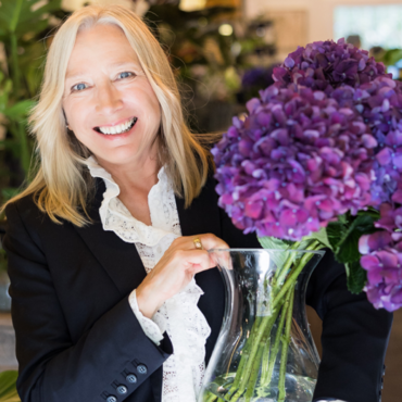 ‘I’m a florist – and the thing everyone does to preserve their flowers is a complete waste of time’