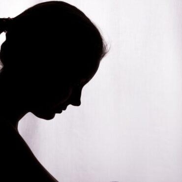 ‘My daughter sent nude pics to a boy online – but it was someone else’