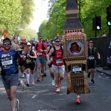 London Marathon could be extended to two days