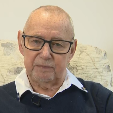 Father of rugby league star Rob Burrow dies after taking up MND campaign