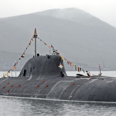 Three Russian submarines targeted UK cables, defence secretary says