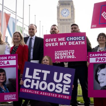 Assisted dying supporters plan to enlist 200 MPs to bring back bill
