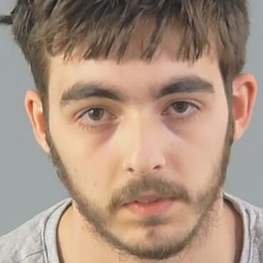 Man jailed after grooming 14-year-old girl on Roblox gaming app