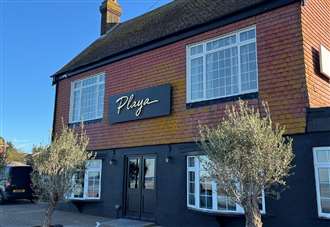Reopened bar given new licence but with shorter opening hours