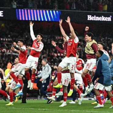 Arsenal reach Champions League final