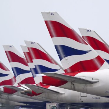 Summer travel plans: What changes has the government announced to flights?