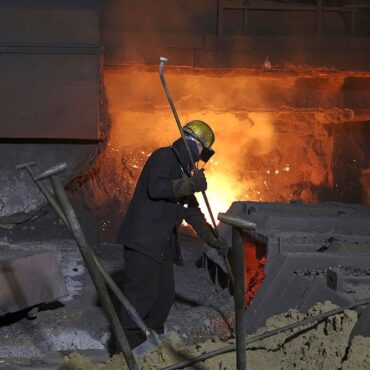 British Steel to be nationalised ‘to make Britain stronger’ says Starmer