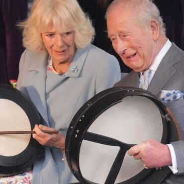 King and Queen arrive in Belfast amid tight security