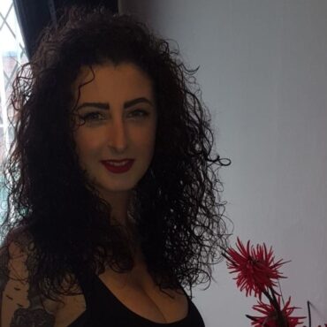 Family pay tribute to woman found dead in suspected murder