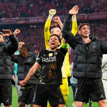 Arsenal will face titleholders Paris Saint-Germain in Champions League final