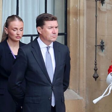 Top diplomat who stood in after Mandelson sacking abruptly leaves post