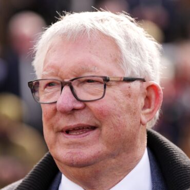 Sir Alex Ferguson taken to hospital