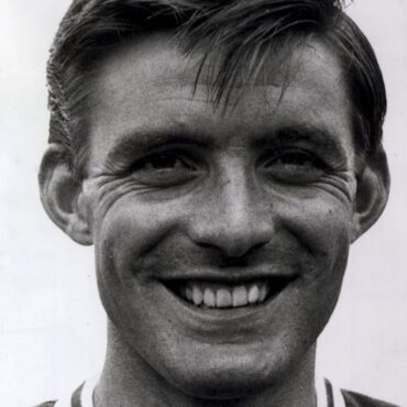 Chelsea legend who was record scorer for four decades dies