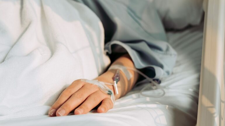 ‘Extremely dangerous’ cancer care delays due to lack of staff
