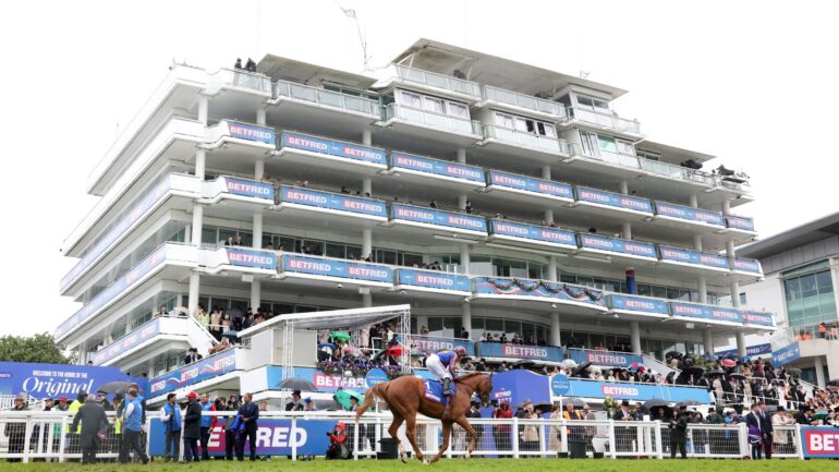 Six arrested over Epsom Derby day fight