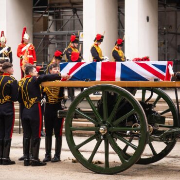 Funeral held for soldier who died at royal horse show