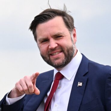 No 10 hits out at those ‘seeking to stir up division’ after JD Vance blames Henry Nowak’s murder on migration