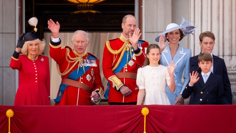 £370m to refurbish Buckingham Palace  – but King won’t live there