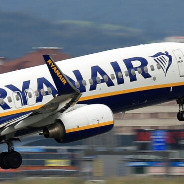 Ryanair investigated over charging parents to sit with their children