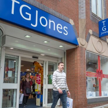 Landlord drops TG Jones rescue deal challenge after rent climbdown | Mark Kleinman blog