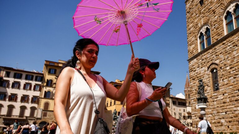 Europe swelters as heatwave intensifies – with temperatures of up to 44C forecast