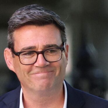 Burnham warned of ‘early challenge’ awaiting him in No 10