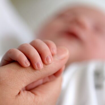 Singer welcomes plans to test newborns for debilitating muscle-wasting condition