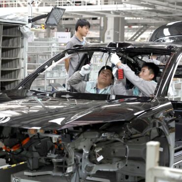 Prices cut and production drops as Chinese cars flood UK market
