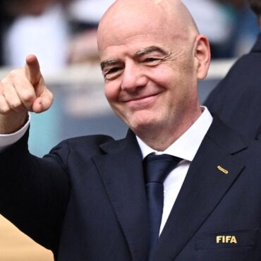 Gianni Infantino rapidly losing support to remain FIFA president