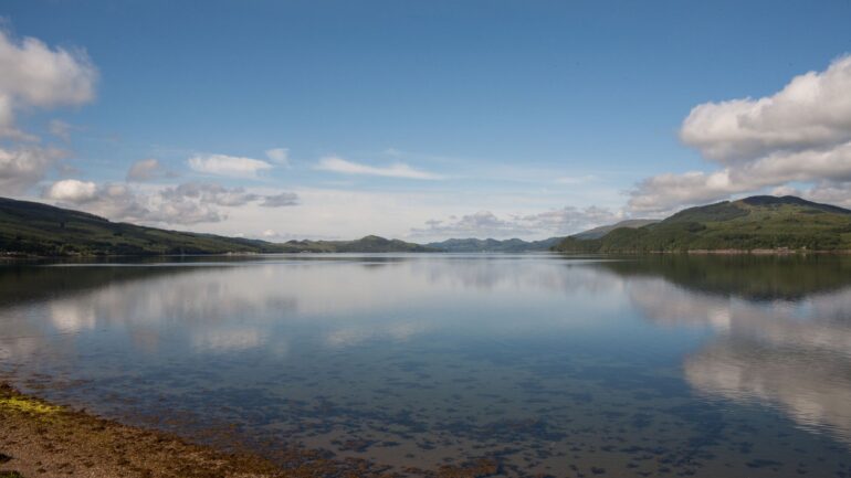 Two women dead after diving trip at loch