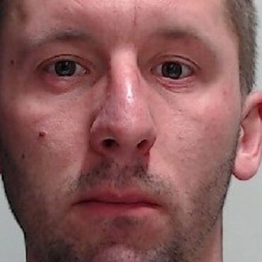 Security guard stopped man from trying to rape woman in lane