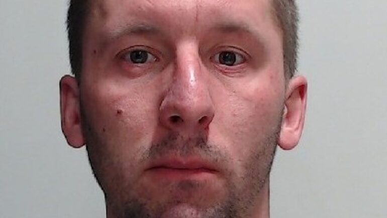 Security guard stopped man from trying to rape woman in lane
