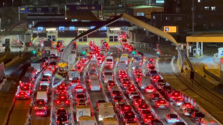 Queues close to an hour at Dover ahead of one of the busiest weekends for drivers