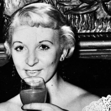 Last woman hanged in the UK granted conditional pardon