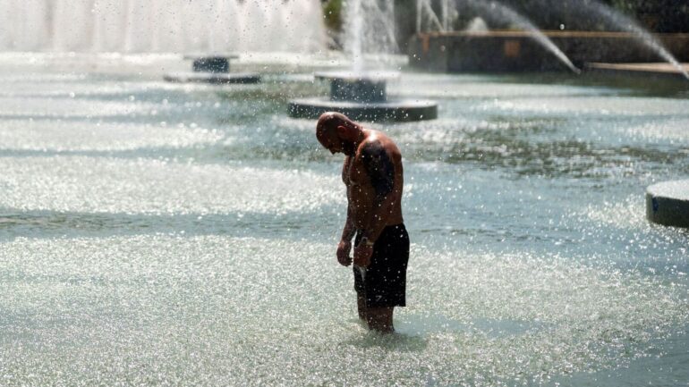 UK set for highs of 34C next week as heatwave conditions may return