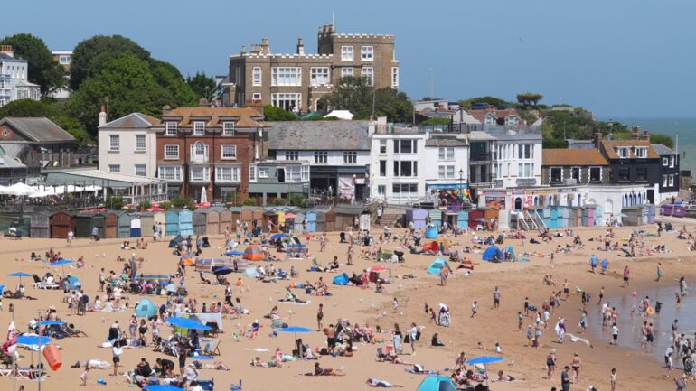 Heatwave showing no sign of ending as 1976 record broken