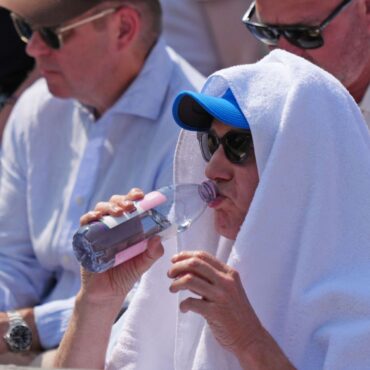Parts of UK braced for another heatwave as temperatures could soar to 30C