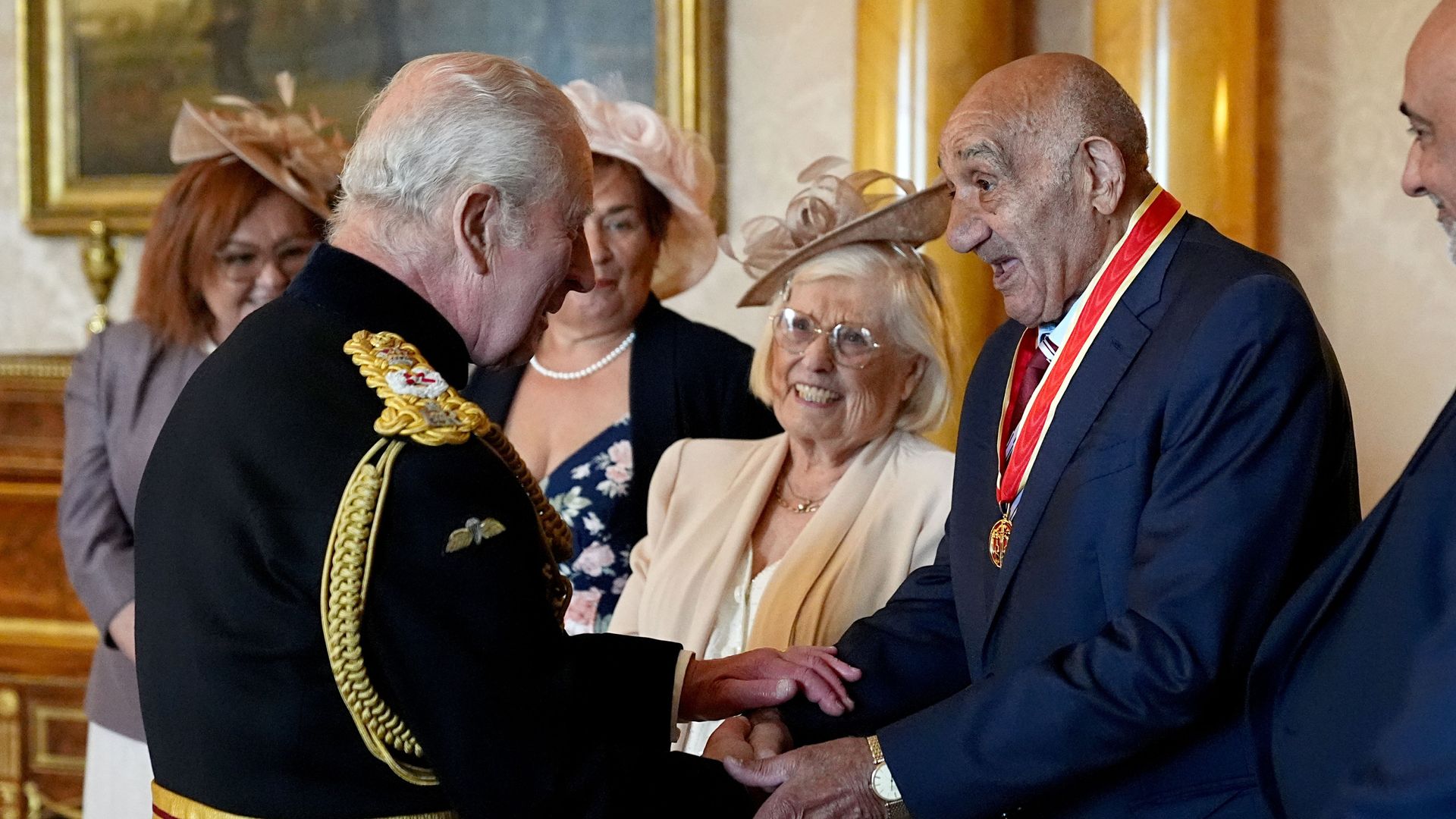 Rugby league legend Sir Billy Boston dies