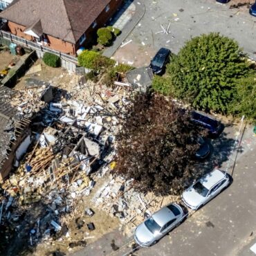 Man dies after bungalow destroyed in suspected gas explosion