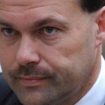 Family say murderer who won’t say where wife’s body is should stay in jail