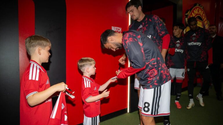 Sons of police officer killed in A66 crash appear as Man United mascots