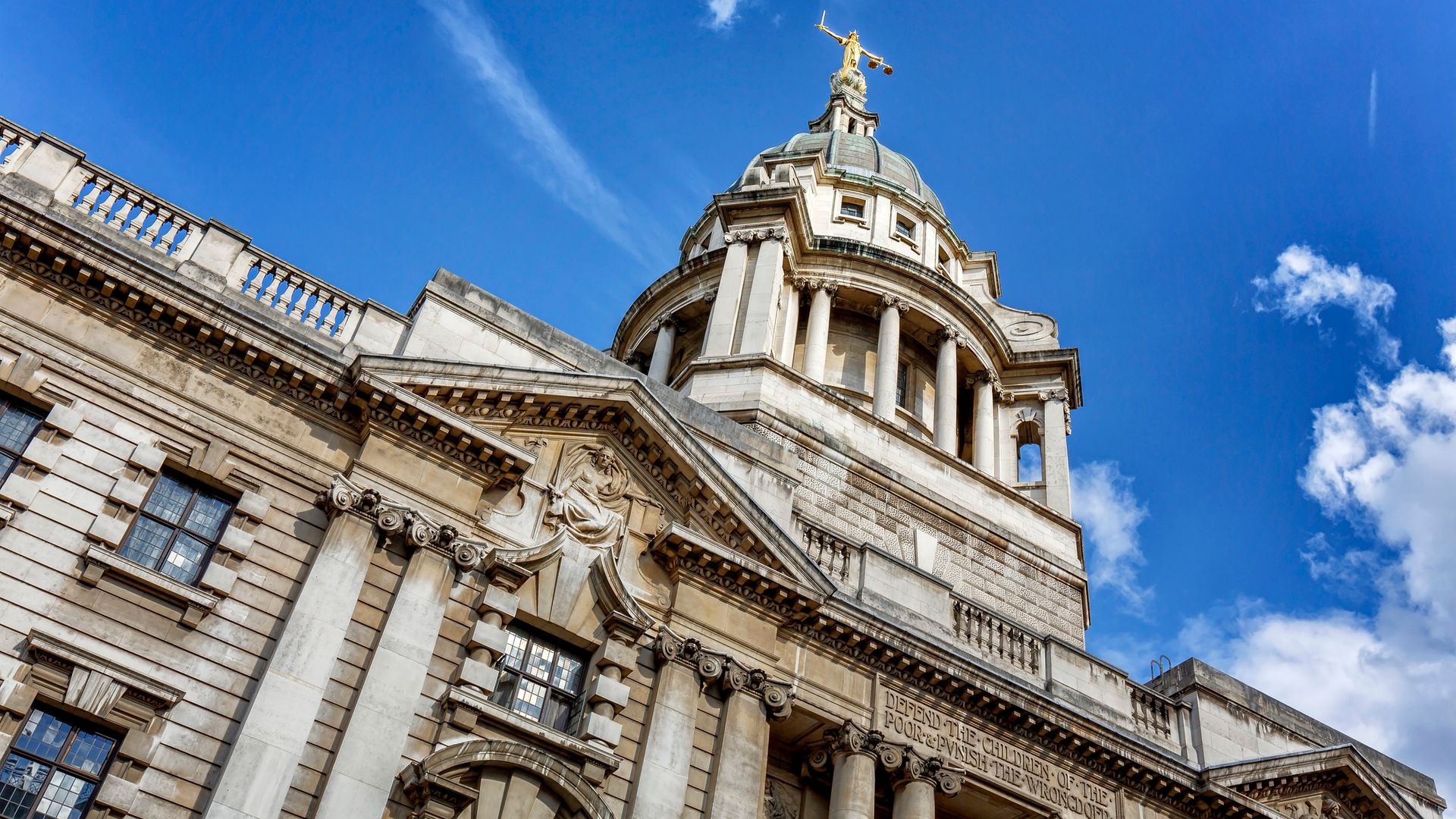 Convicted murderer carried out almost identical killing after moving to UK