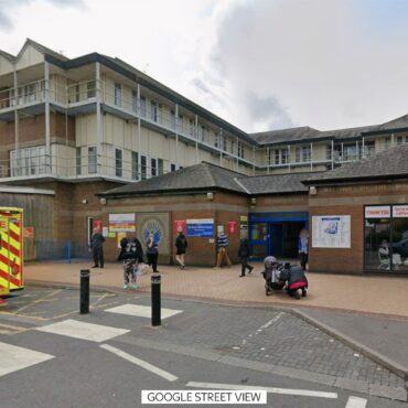 Doctor struck off after leaving patient in ‘uncontrollable pain’ following botched operation