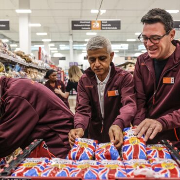 Retailers vow to create thousands of jobs for young people – as PM looks to tackle NEETs