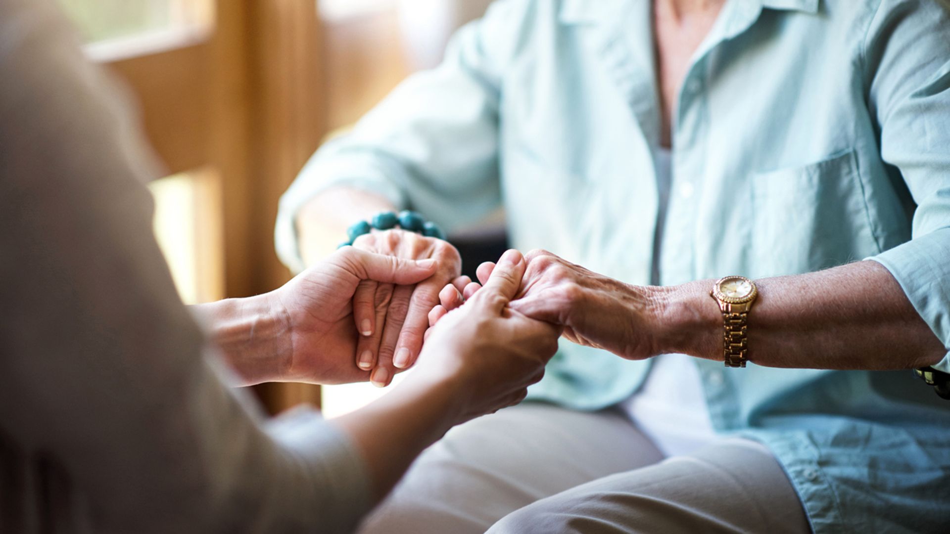 Hundreds of Britons quitting jobs every day to look after loved ones