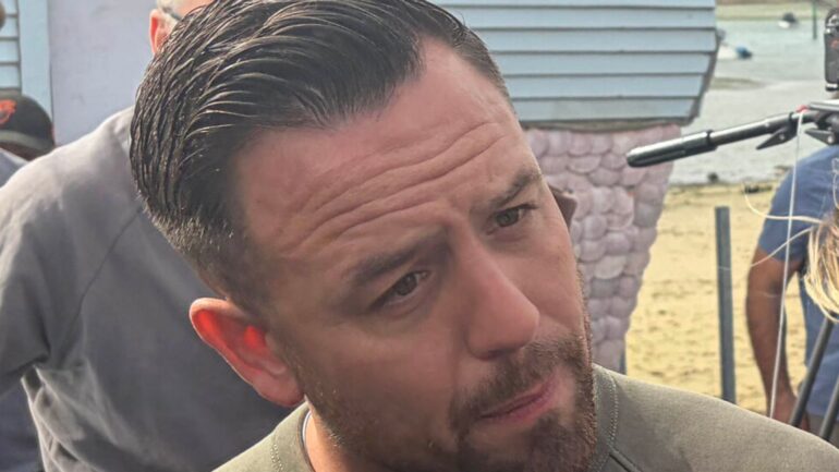 Anti-migrant protester Danny Tommo arrested after boat damaged in Channel