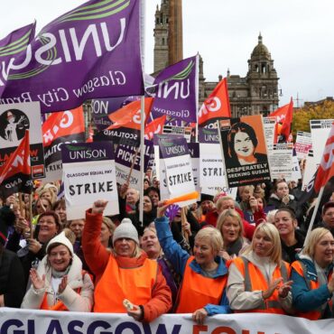 Council ‘pauses’ plan to fire and rehire 23,000 workers
